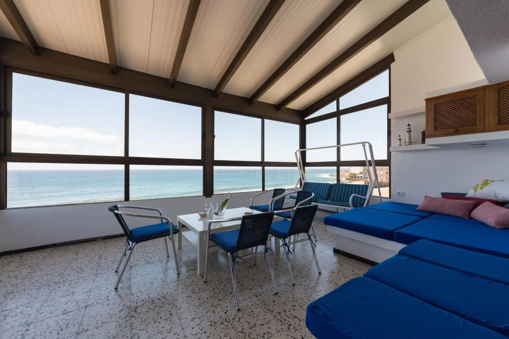 VV La Gaeta 1 "by henrypole home"