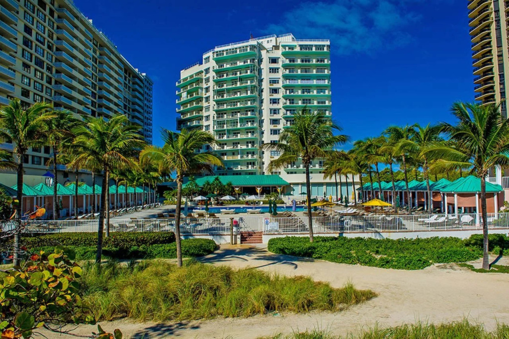 Sea View Hotel