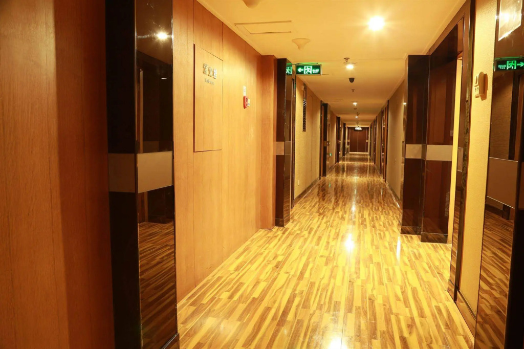 Beijing Dongjiaominxiang Hotel