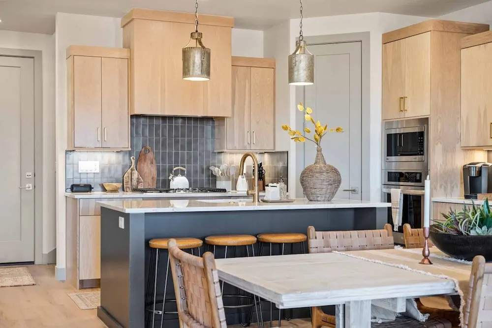 Hukilau House - St. George 5 Bedroom Townhouse