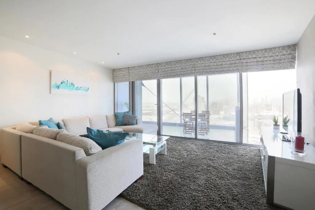 D1 Tower - 2BR Apartment - Allsopp&Allsopp