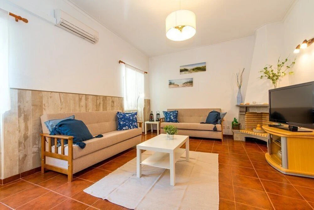 15min From Santa Luzia and Barril Beach Away, Wifi and Private Pool