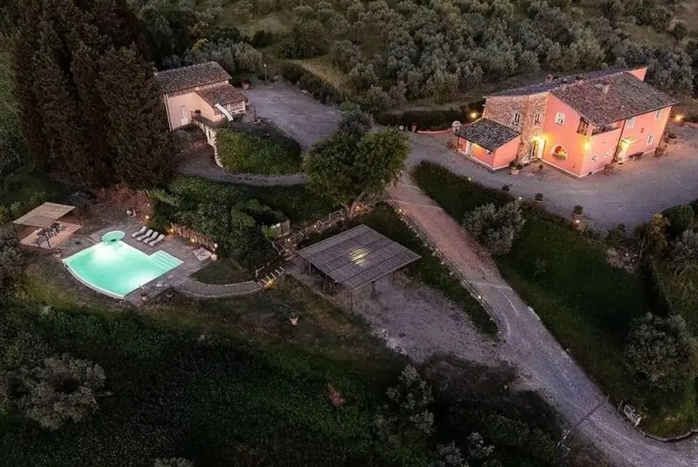 Villa in Montelupo With Private Pool