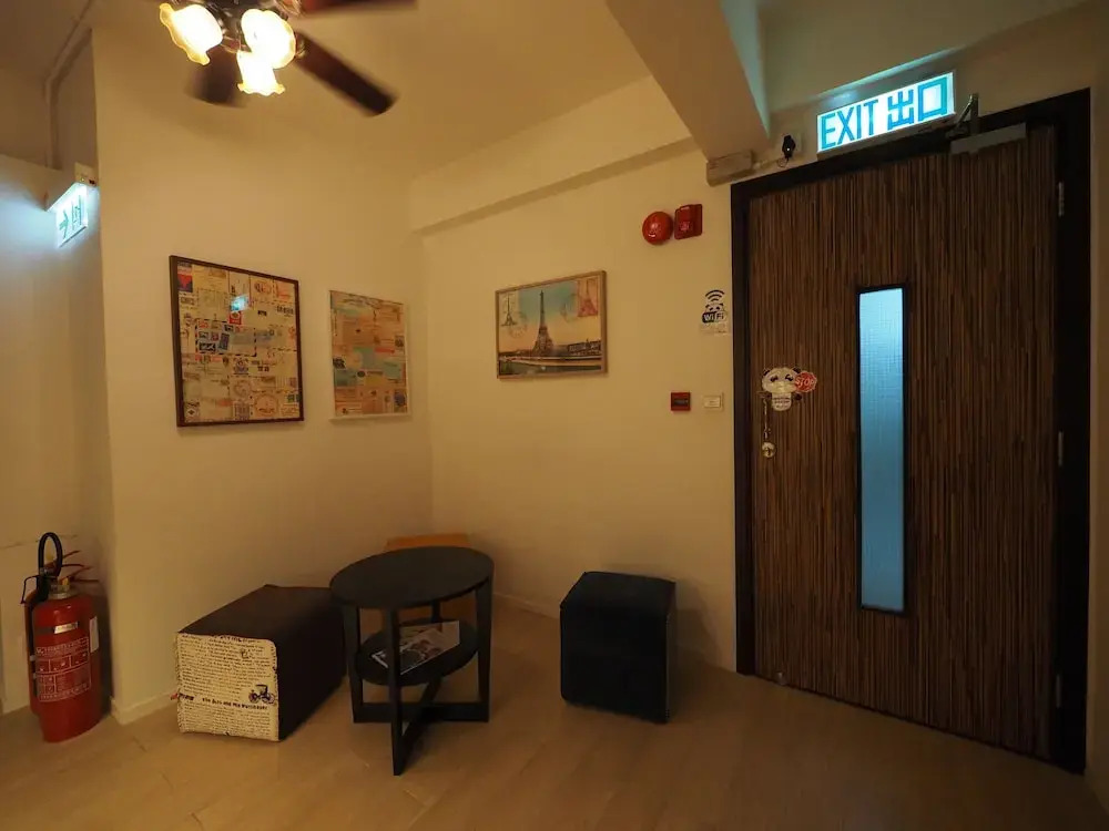 Panda's Hostel - Stylish