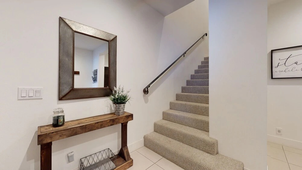 Snowcreek VII 1403 Deluxe Townhouse, Stunning Mountain Views, 2 Car Garage, Washer Dryer by RedAwning