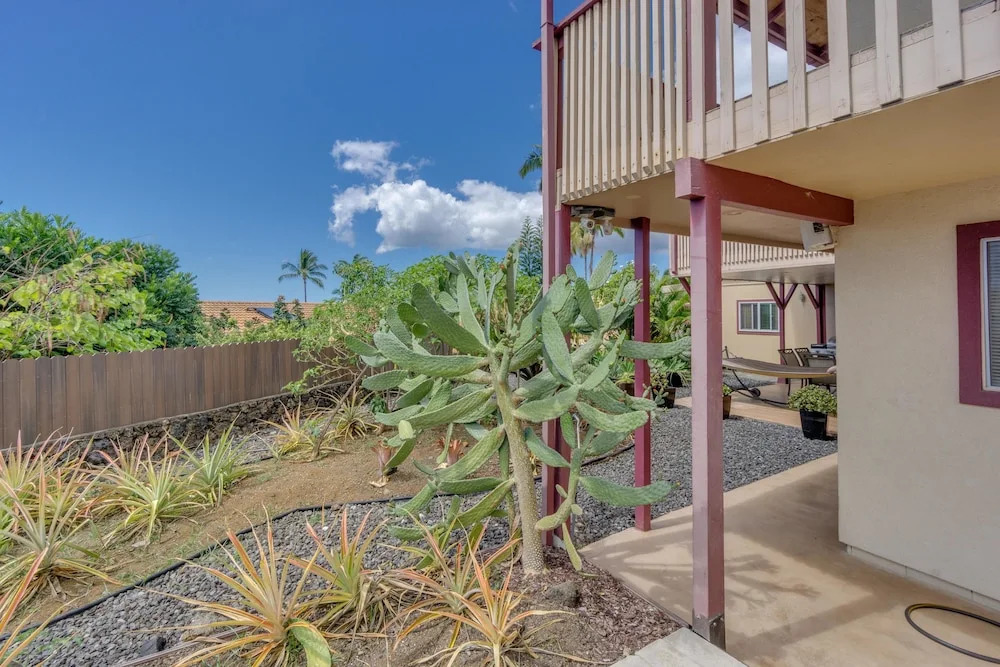 Hale Nui Ohana - 4 Br home by RedAwning
