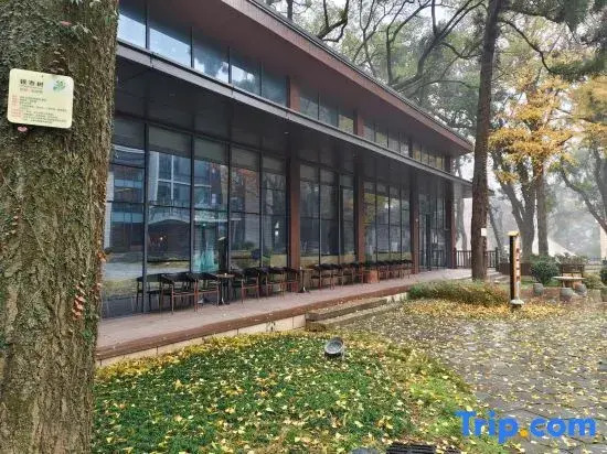 Lushan Tongyuan Yi Inn Yunjing Hotel (Lushan Scenic Area South Gate Branch)