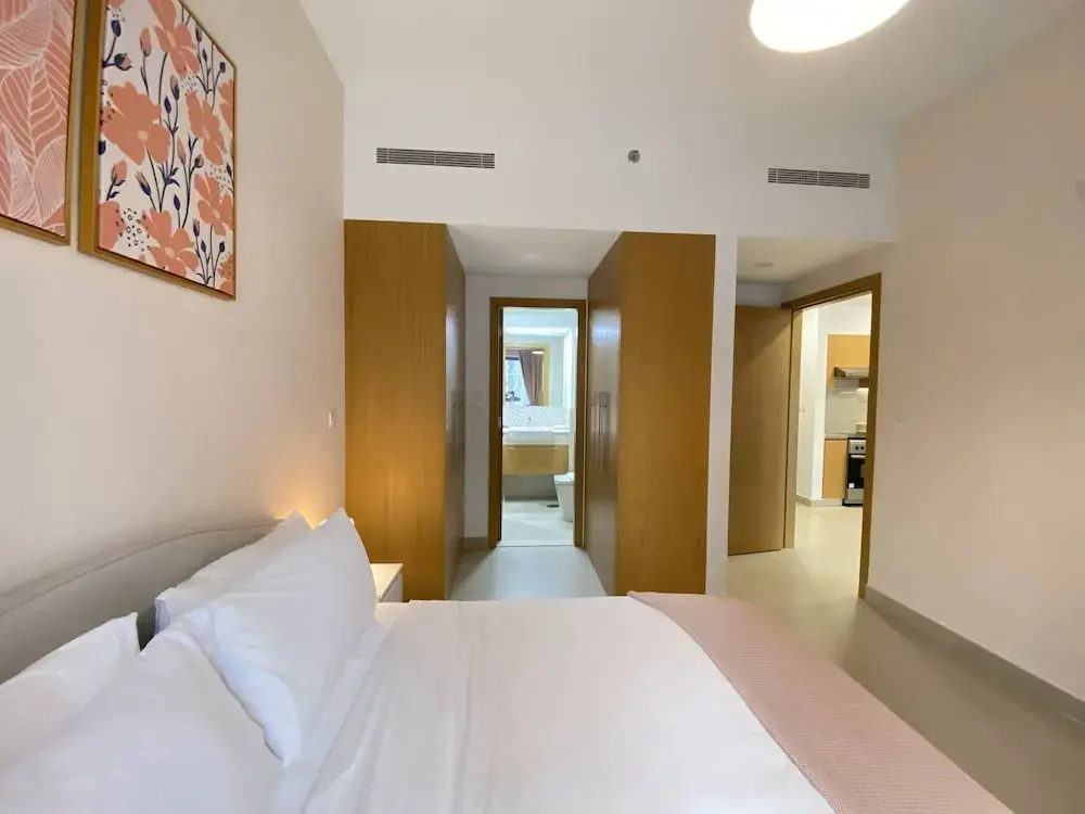 Lux BnB Bellevue Tower City  View