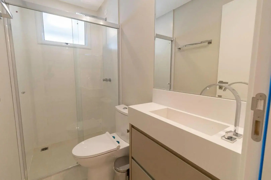Puntarenas 303 - Excelente cobertura duplex 3 suítes - Finamente mobiliada e decorada - À poucos metros da praia