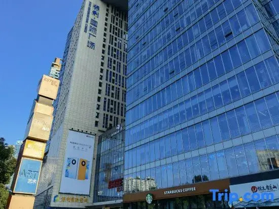 Guiyang Manshe Theme Homestay (Jiaxiulou Qingyun Market Branch)