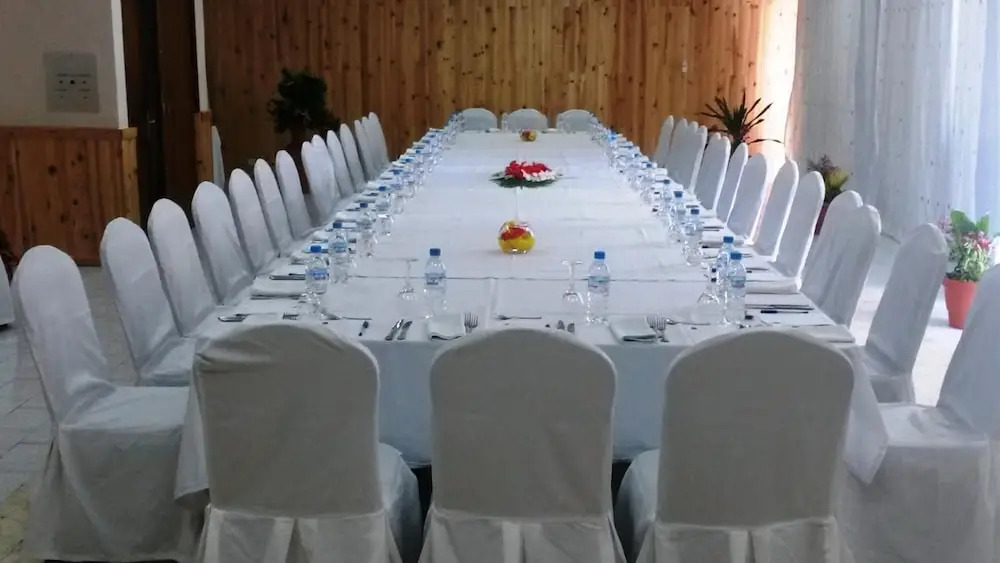 Retaj Moroni Hotel