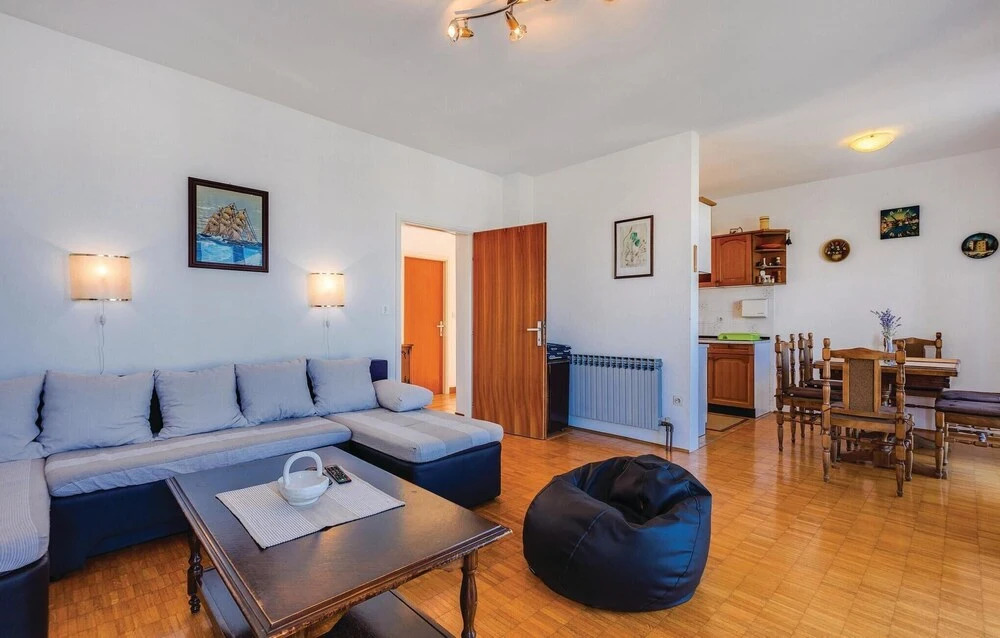 Amazing Home in Crikvenica With Wifi and 3 Bedrooms