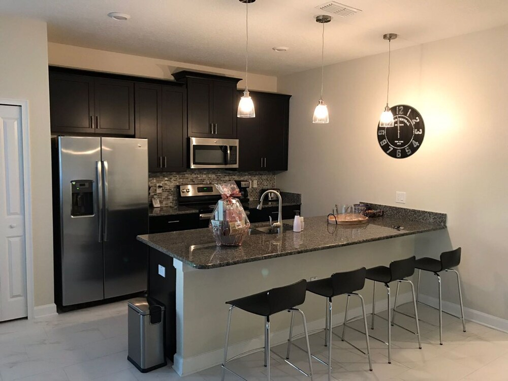 Storey Lake - 4890 Romeo Circle