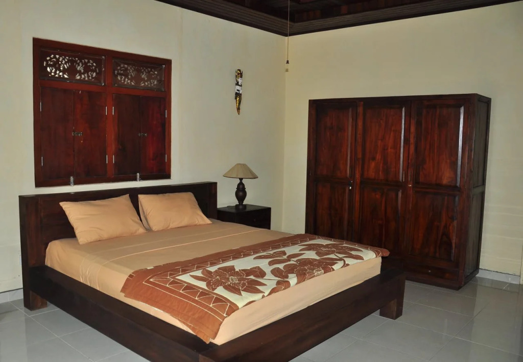 Pande House RedPartner