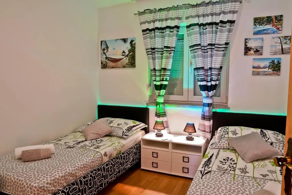 Apartment Dalibor 1870