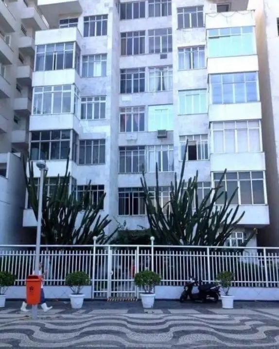 Beira-Mar em Copacabana 3 Quartos com Ar Cond