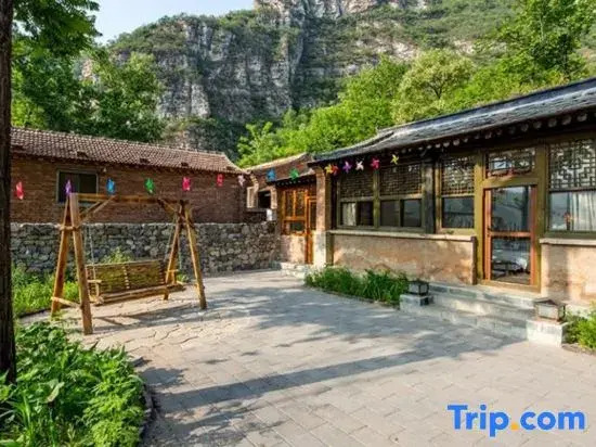 Huanglu Huakai Homestay (Zhoukoudian Youlanshan Scenic Area)