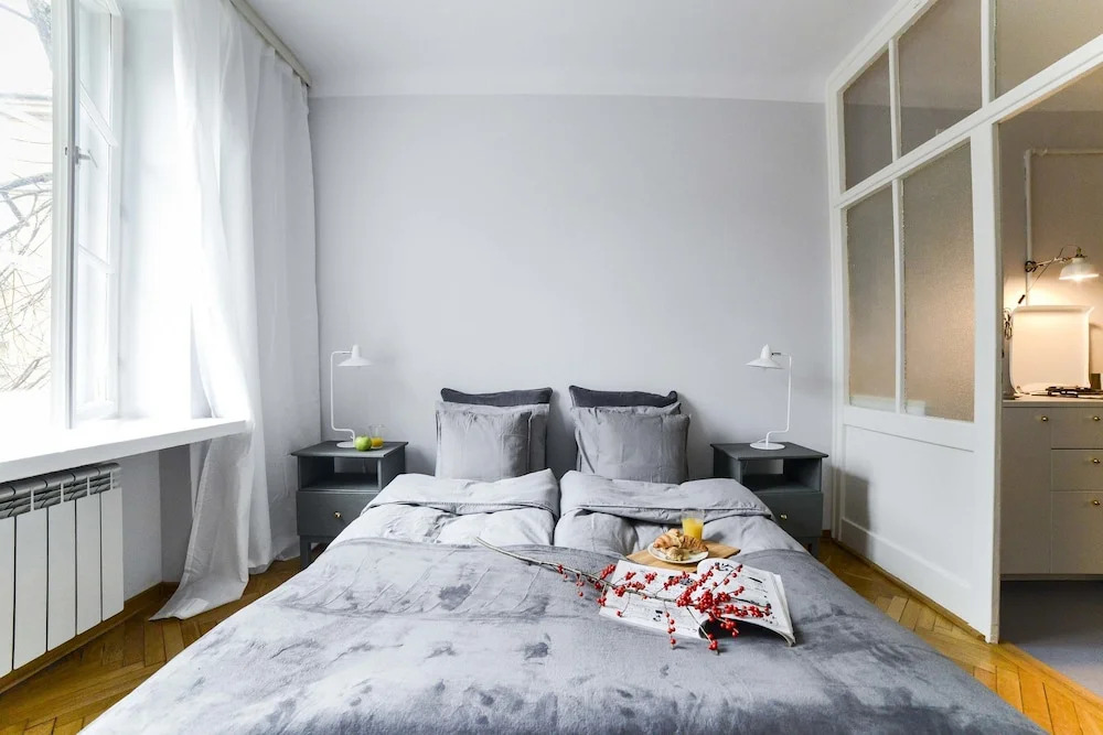 Designers Apartment In The Old Town