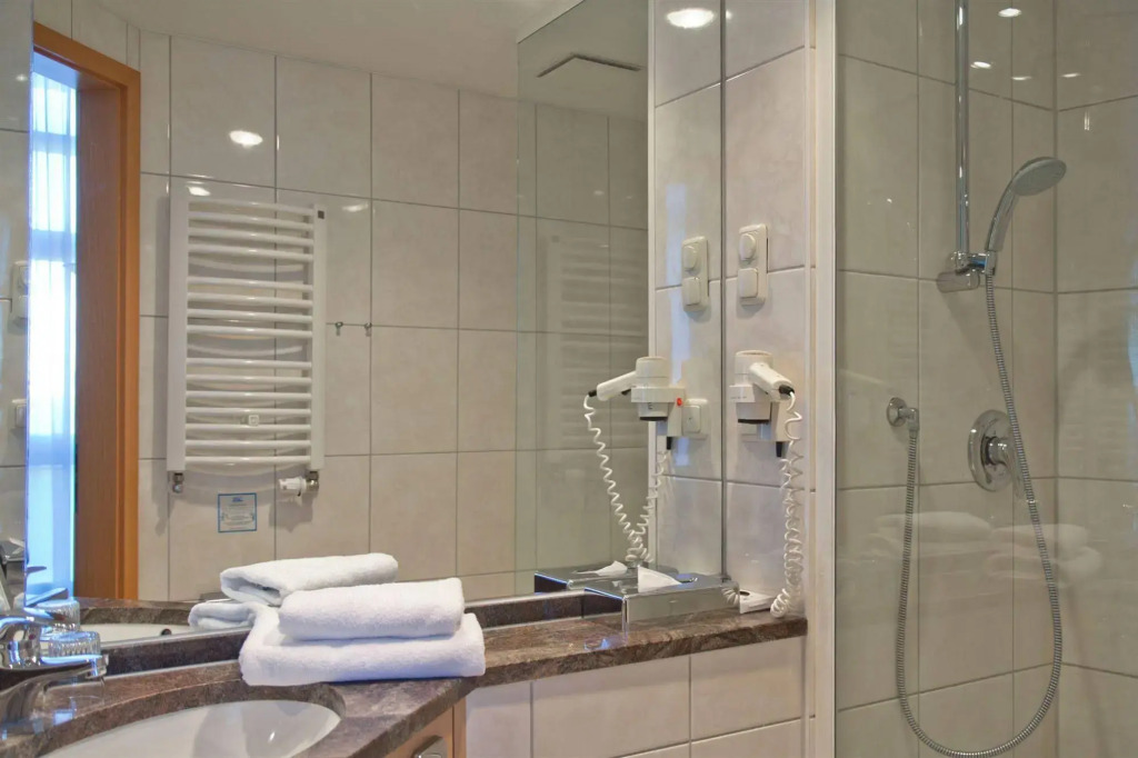 SEETELHOTEL Pommerscher Hof das Wellnesshotel im Herzen der Kaiserbäder mit direktem Zugang zur Wellnessoase Shehrazade