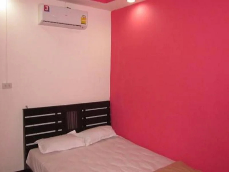 Inn 33