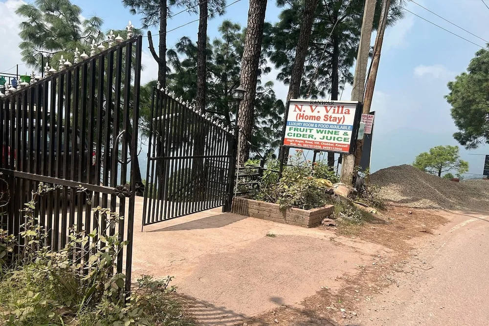 N V Villa Homestay