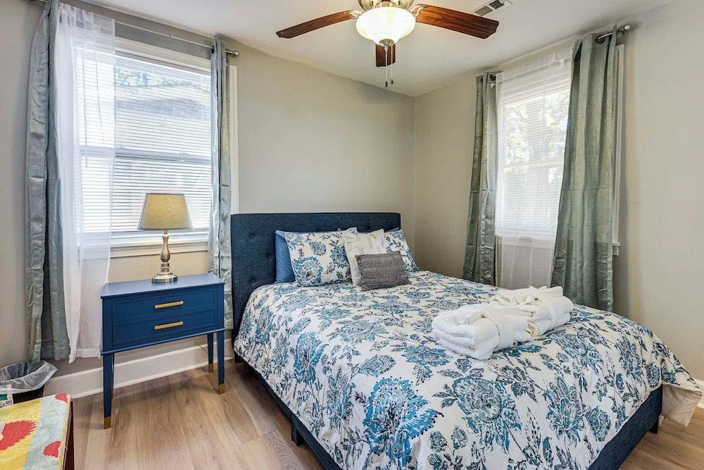 Extended Stay in Charleston! 5 Mi to Historic Dtwn