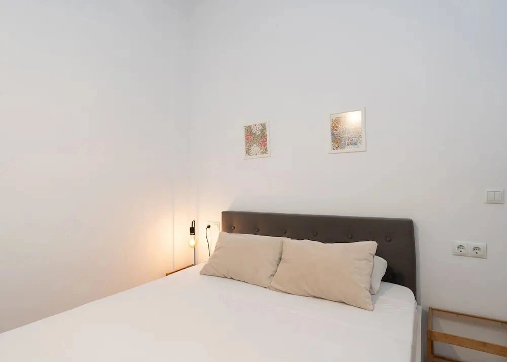 Bright and Cozy Flat in the Heart of the City
