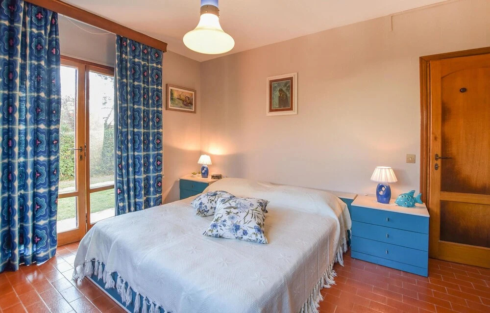 Nice Apartment in Lido di Camaiore With 2 Bedrooms and Wifi