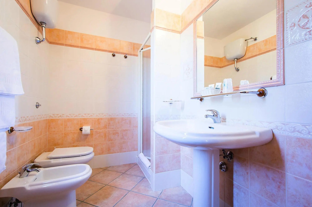 Flat close to stores in Sos Alinos