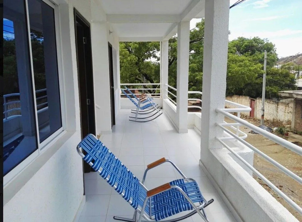 Hostal Fura y Tena