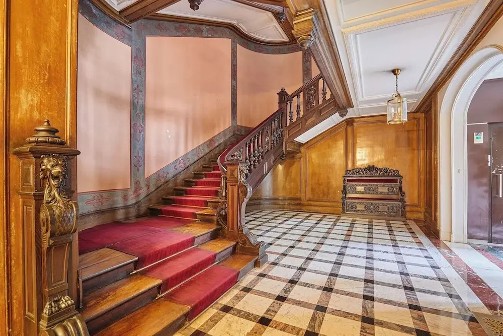 Saint Honore Luxury Apartment With AC