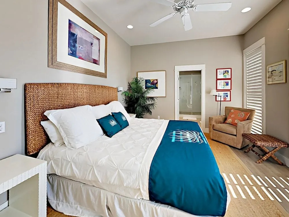 Breezy Villa on Port Aransas Coast by RedAwning