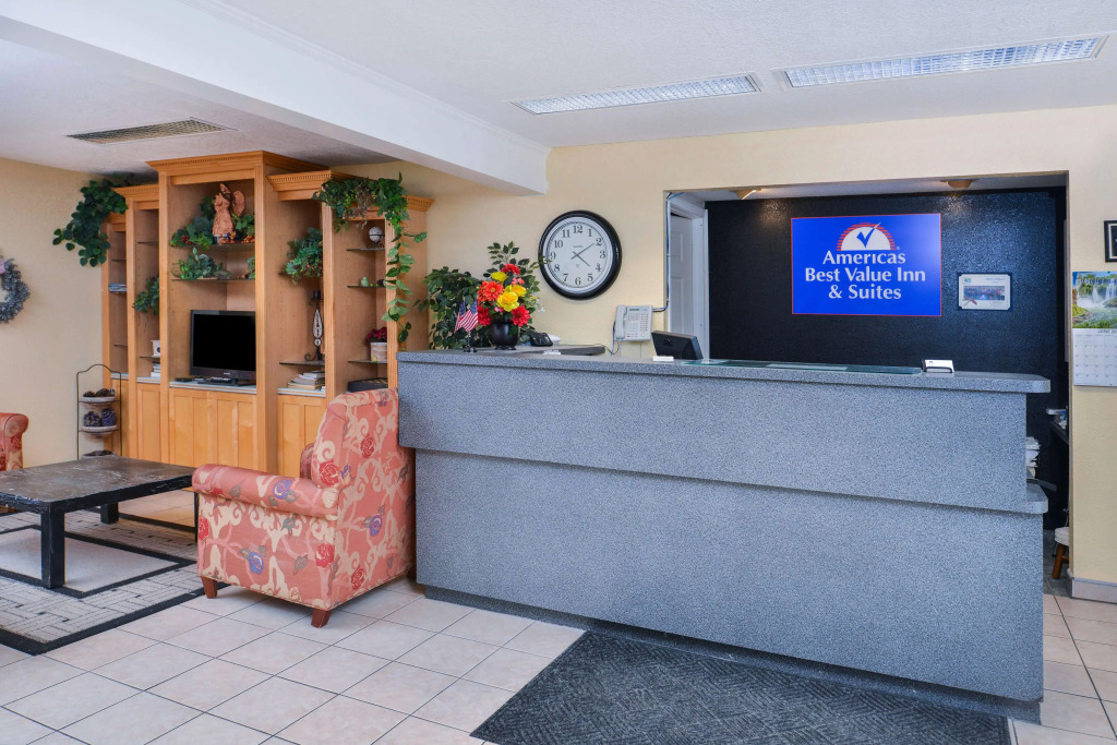 Americas Best Value Inn & Suites - Bluffton