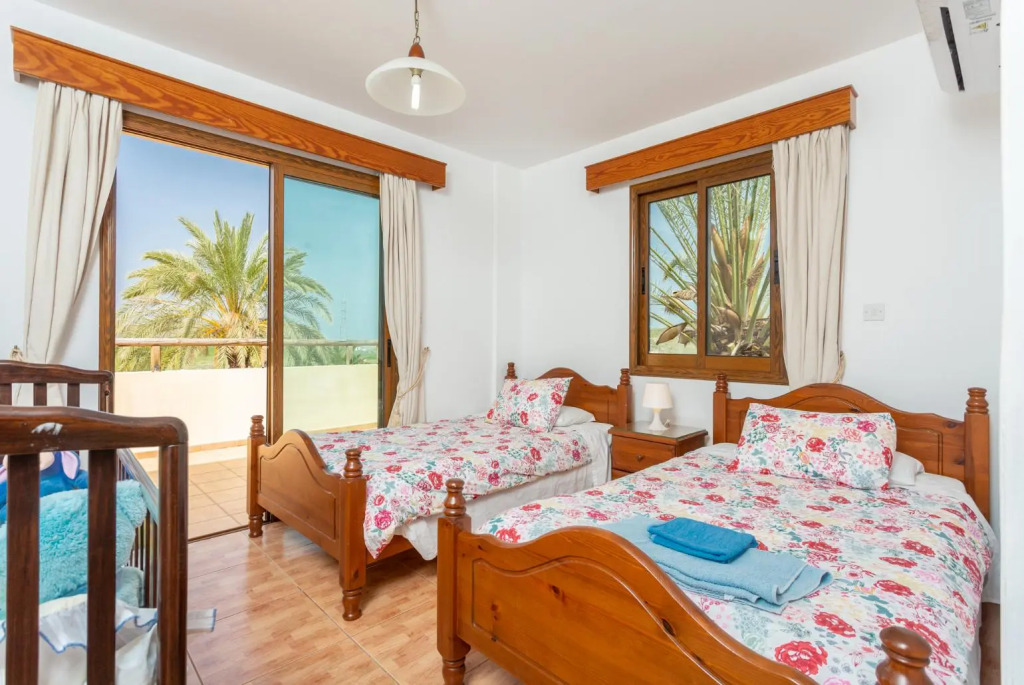 Villa Noni Large Private Pool AC WiFi