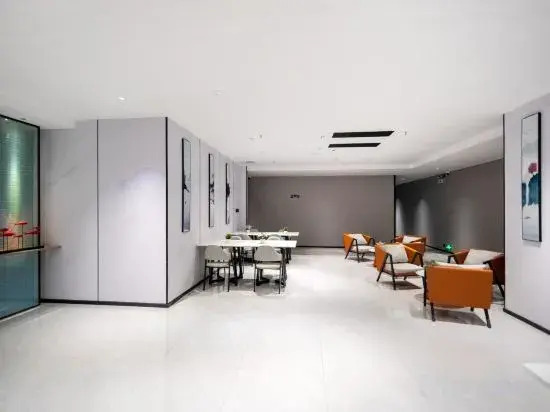 Kaimeilai Hotel (Shenzhen Futian Shangmeilin Subway Station Store)