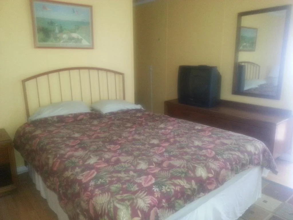Core Creek Lodge