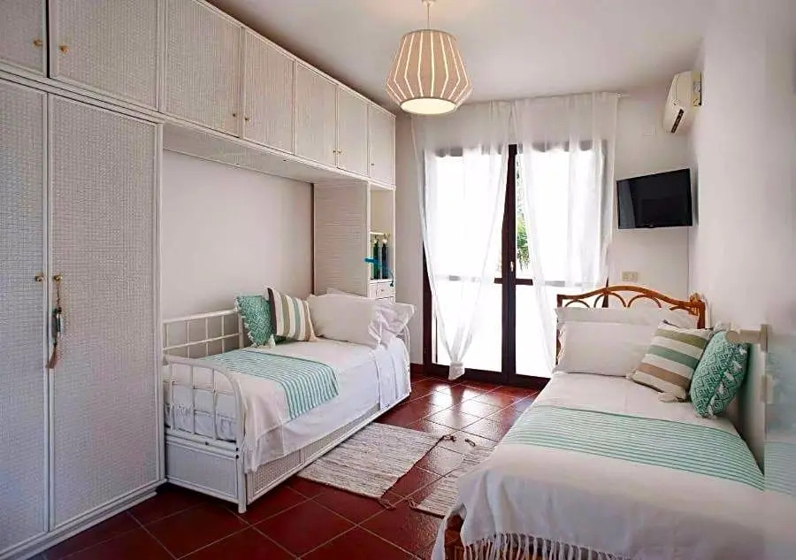 B&B Canneto Beach