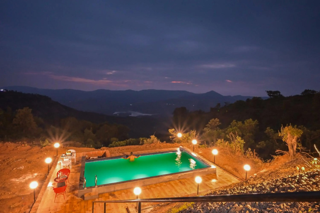 Backwater view Breeze Valley View Villa