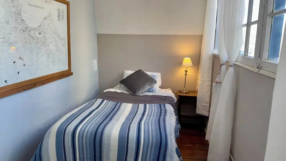 BBCasitaYellow-Hostal