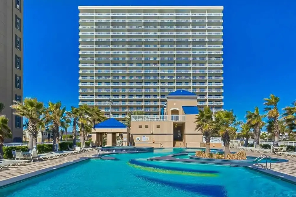 Crystal Tower 1802