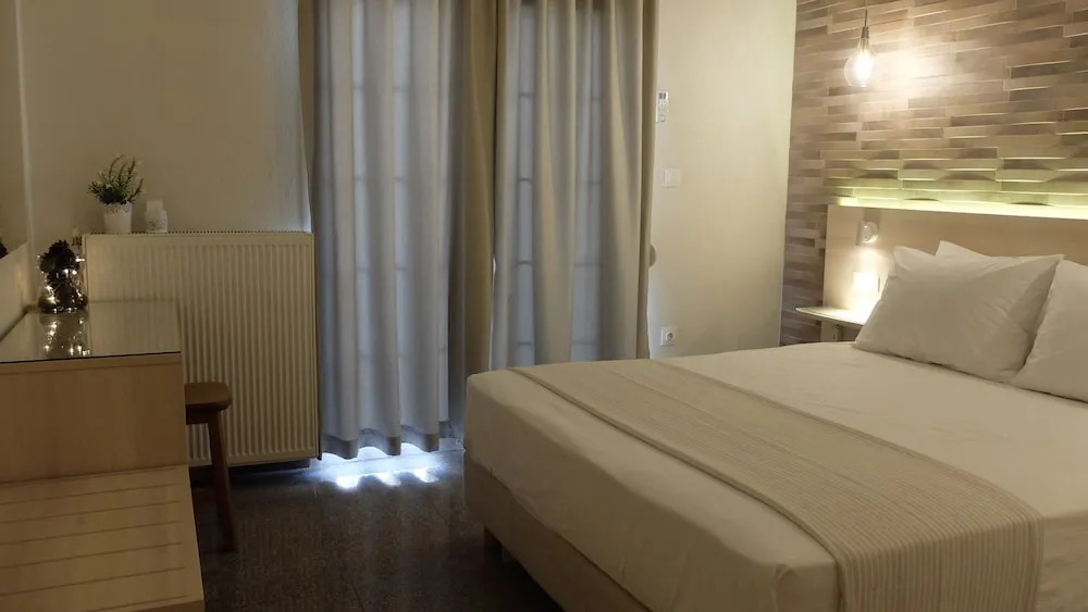 Elata Apartments