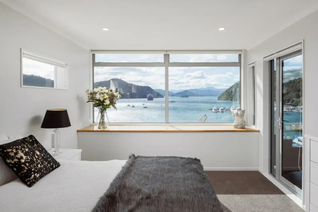 Oxleys Penthouse 506