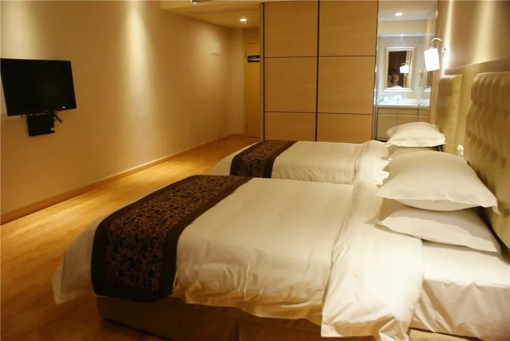 Phoenix Hotel
