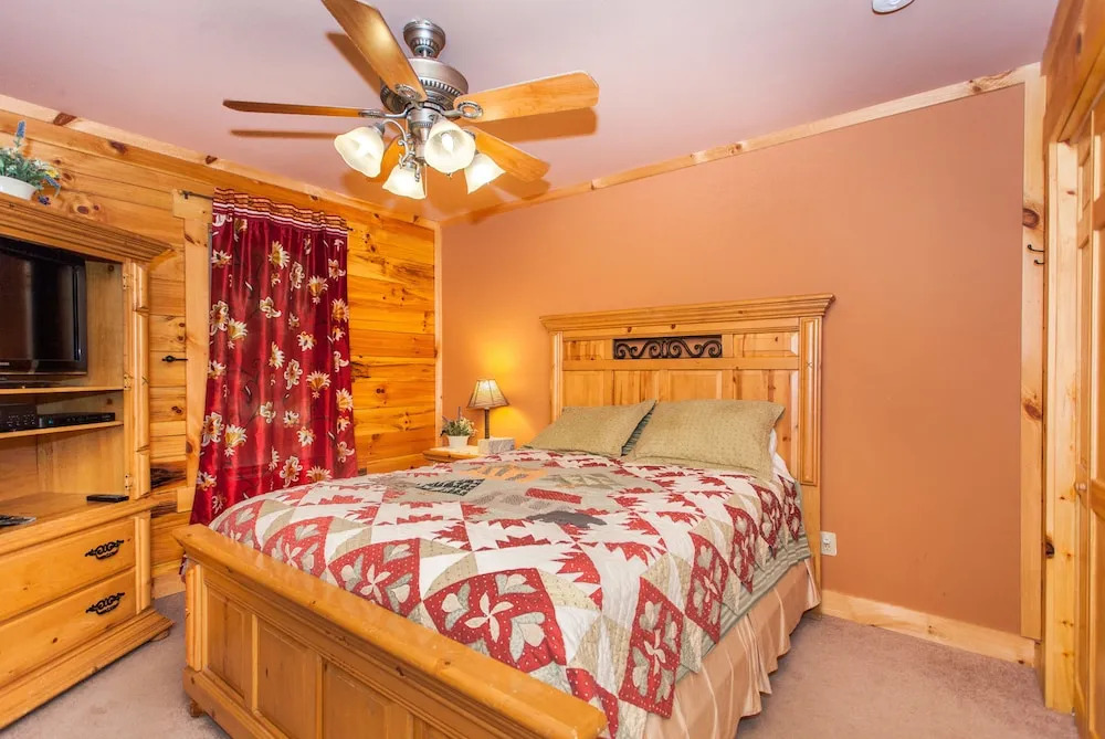 91 Copper Spur Road Home 3 Bedrooms 2 Bathrooms Home