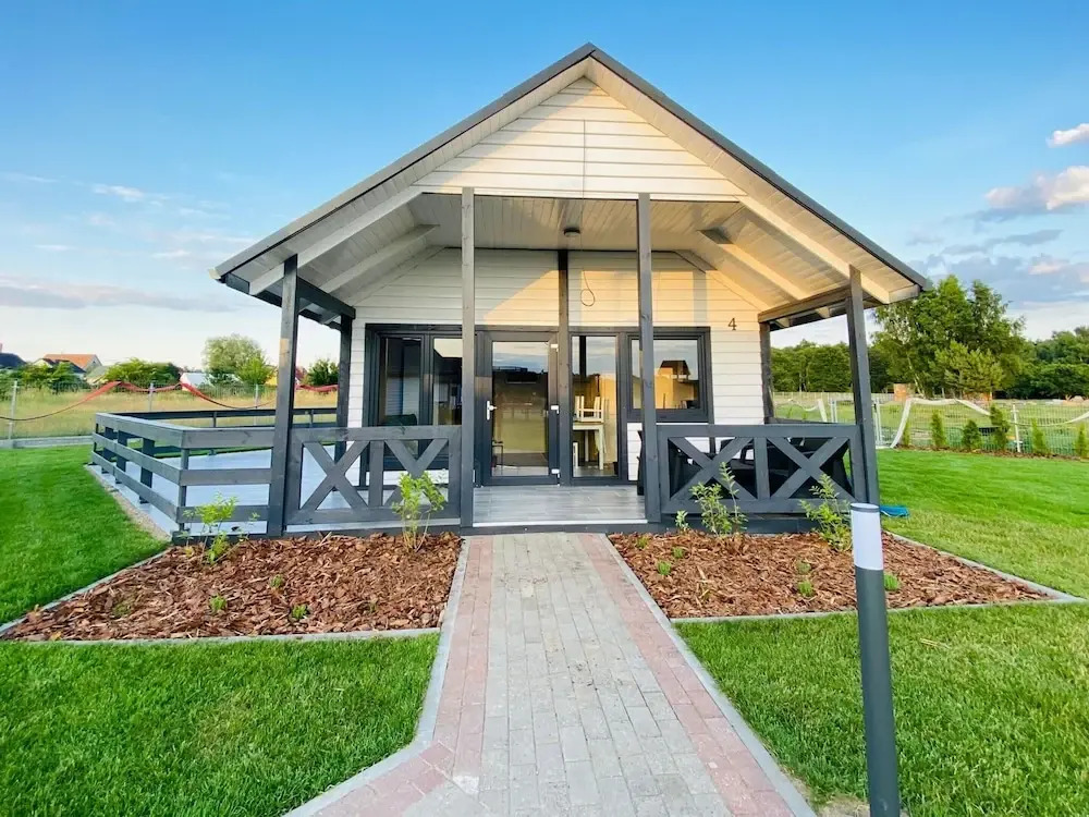 Holiday cottages, pool, air conditioning