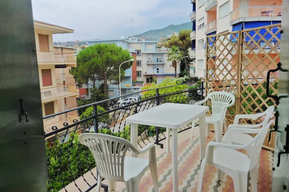 53 Solaro Apartments