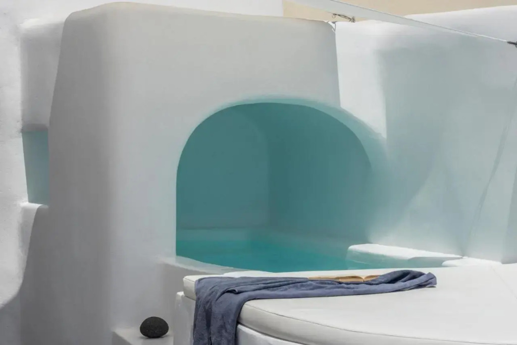 Chelidonia Luxury Suites - Adults Only