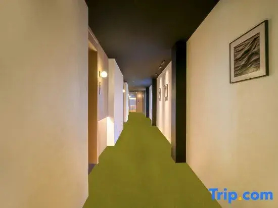 SFEEL Designer Hotel (Jiuzhaigou Valley Scenic and Historic Interest Area Tourist Center)