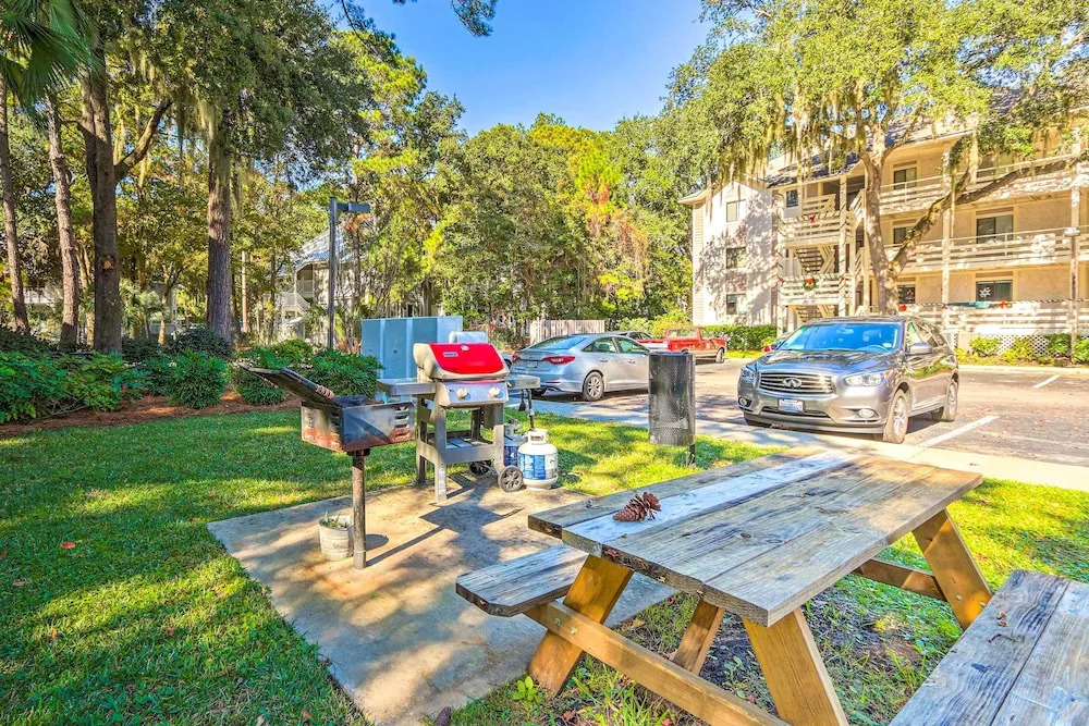 Fiddlers Cove 18B