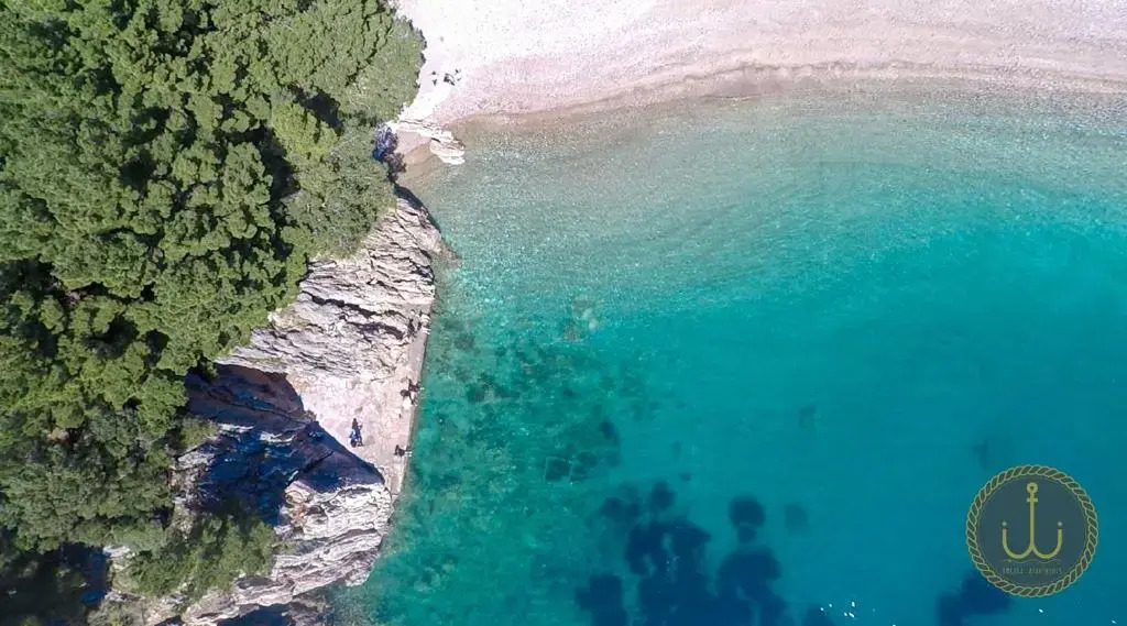Ancora 3